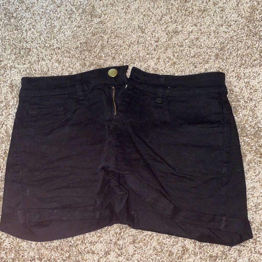 Black jean shorts women’s size 4